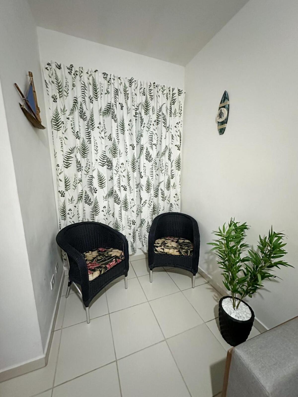 Maruba Em *